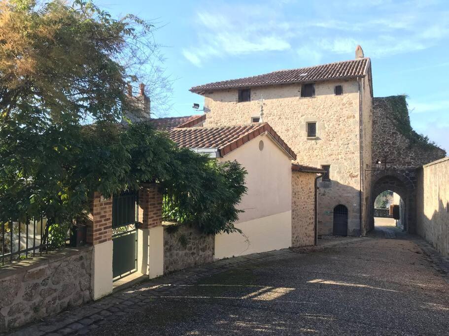 Du Haut Des Remparts Brigueuil Dış mekan fotoğraf
