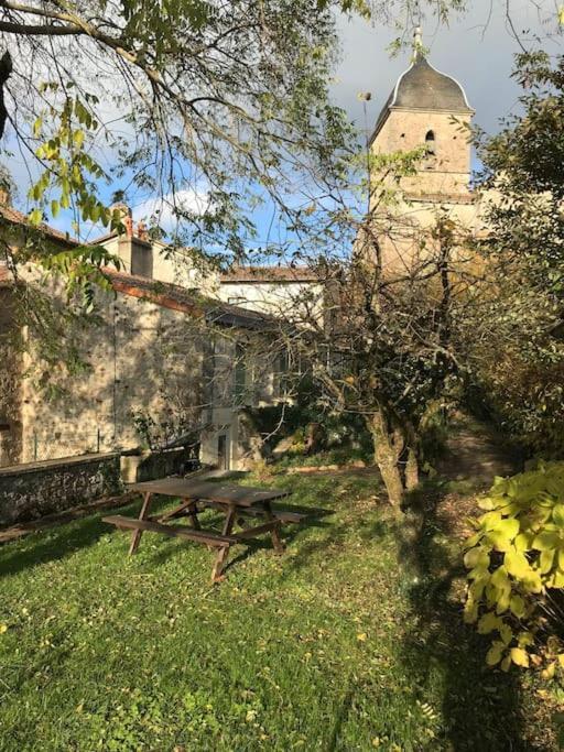 Du Haut Des Remparts Brigueuil Dış mekan fotoğraf